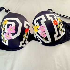 Victoria Secret/Pink size38D Black bra with logo design.New,never wear or try on